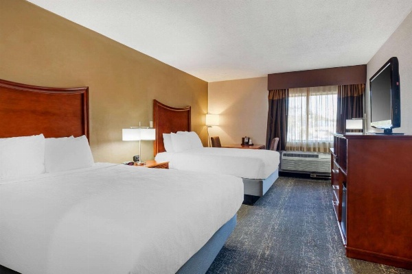 Best Western Plus North Haven Hotel Main image